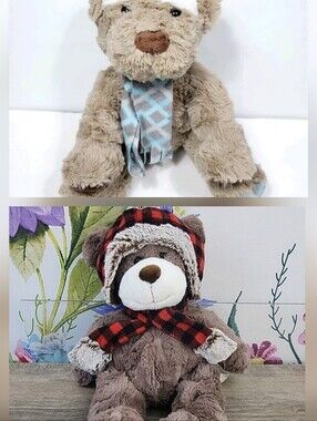 Gentle Treasures GT Quantity TWO  Teddy Bears Matching Scarf Hat Plush St Judes